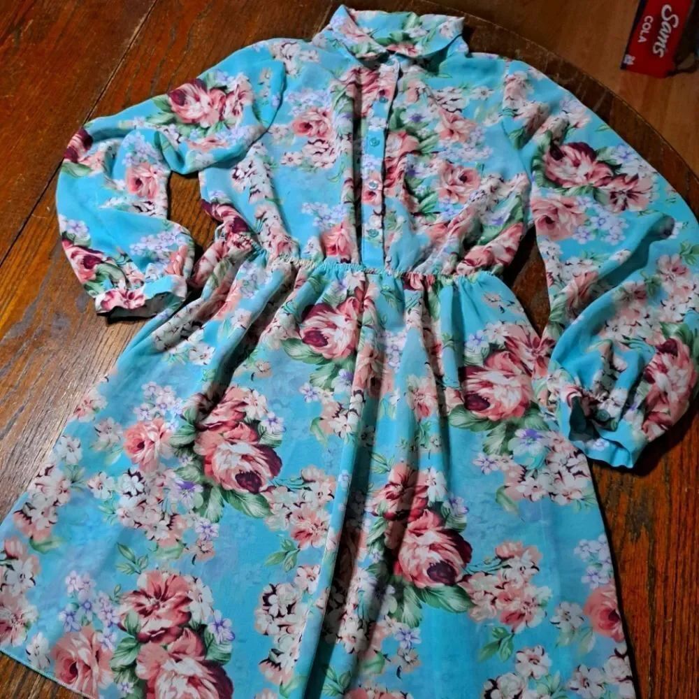 Large Rue21 Floral Semi Sheer Long Sleeve Elastic Waist Midi Dress